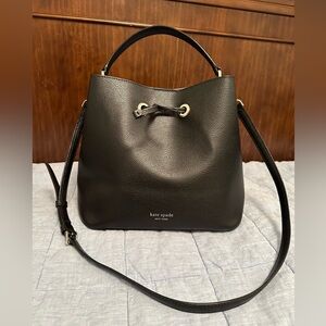 Kate Spade Eva Bucket Bag Large ♠️
